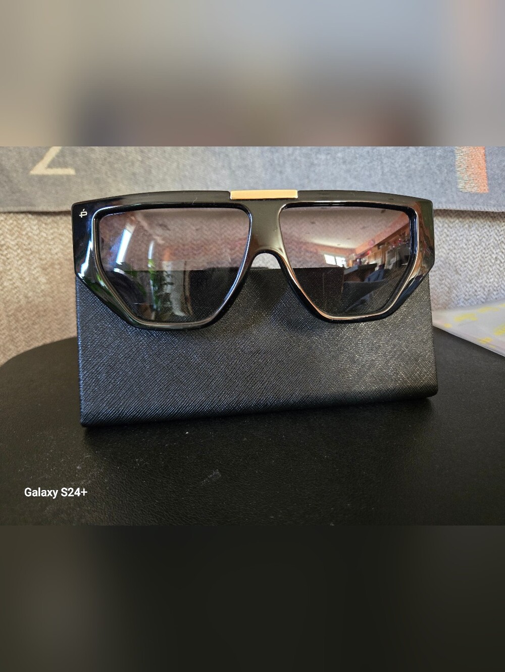🕶PRIVÉ REVAUX THE NIKKI EYEWEAR BLACK